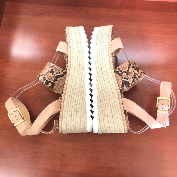 Crown Vintage Wedge Sandals Size 9.5 - Picture 11 of 14